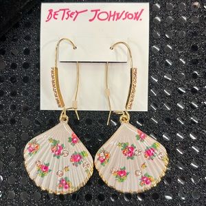 Betsey Johnson floral shell earrings